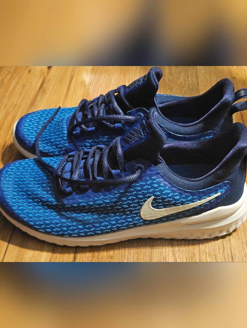 Nike Renew Rival Running Sneakers Sz 8